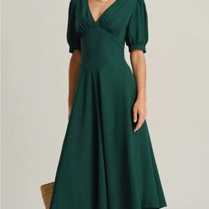 RIHOAS Deep Green Midi Dress with Puff Sleeves